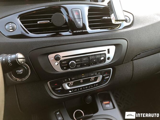 renault Grand Scenic 2012