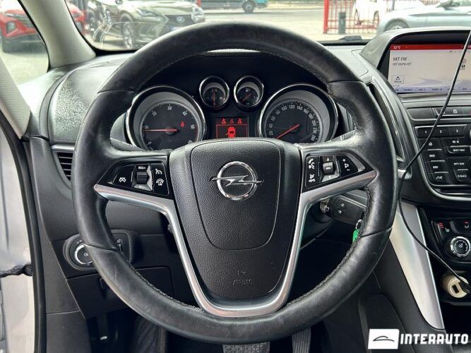 opel Zafira 2015