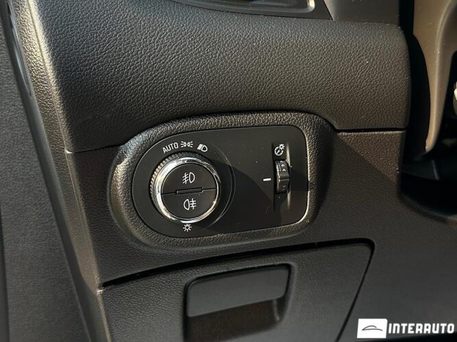 Opel Zafira 37 opel Zafira 2017