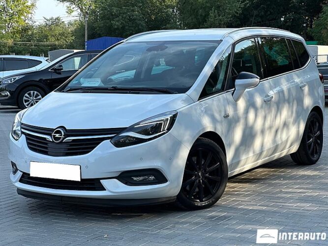 Opel Zafira 2017 doar la InterAuto