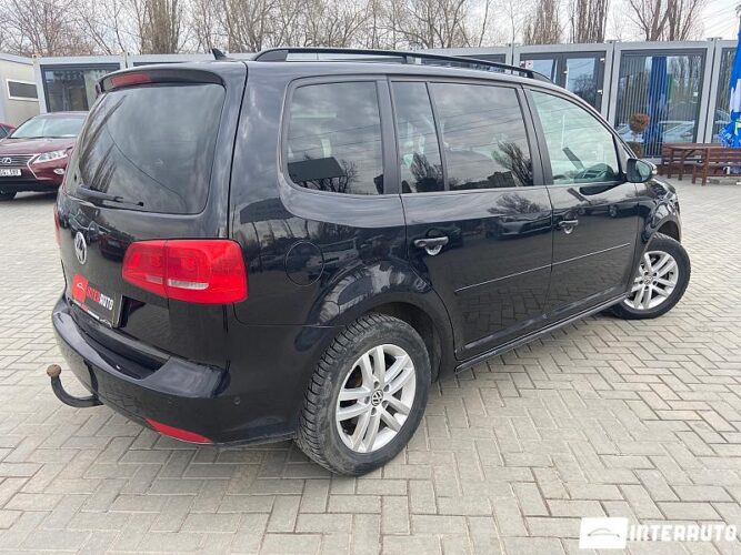 volkswagen Touran 2015
