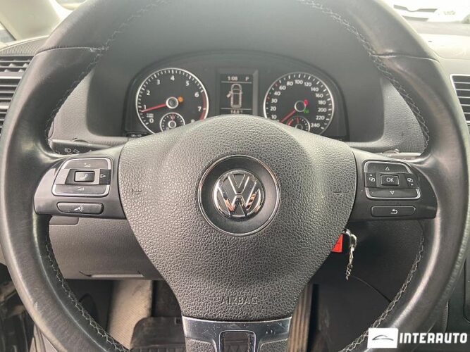 volkswagen Touran 2015