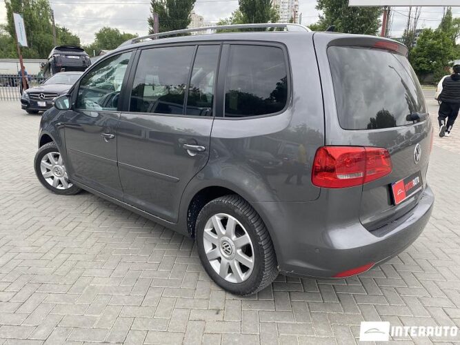 volkswagen Touran 2014