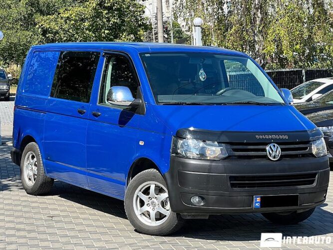 Volkswagen Transporter 2012 doar la InterAuto