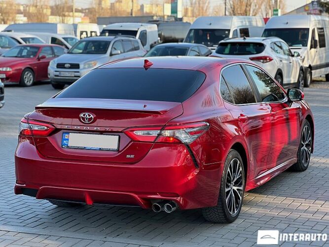 toyota Camry 2019