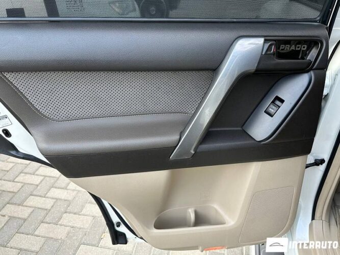 toyota Land Cruiser Prado 2010