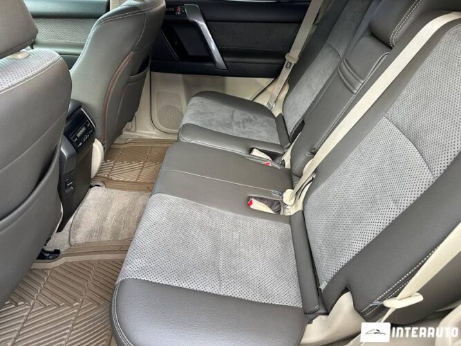 toyota Land Cruiser Prado 2010