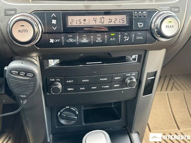 toyota Land Cruiser Prado 2010