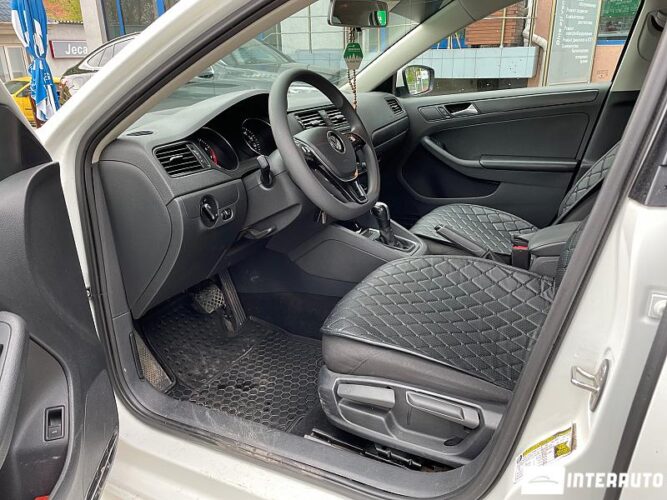 volkswagen Jetta 2016