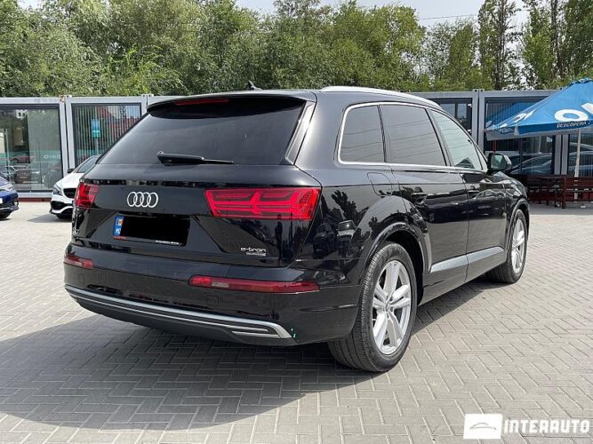 audi Q7 E-Tron 2017