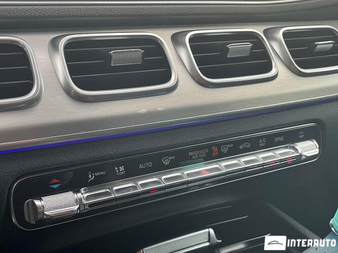 Mercedes GLE 300d 49 mercedes GLE 300d 2019