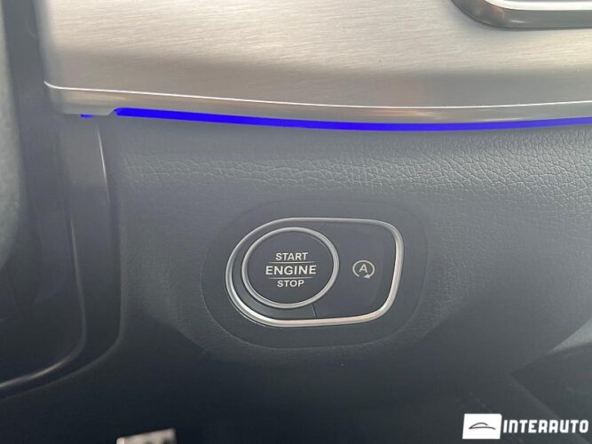 Mercedes GLE 300d 48 mercedes GLE 300d 2019