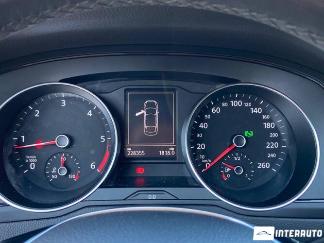 Volkswagen Passat 36 volkswagen Passat 2015