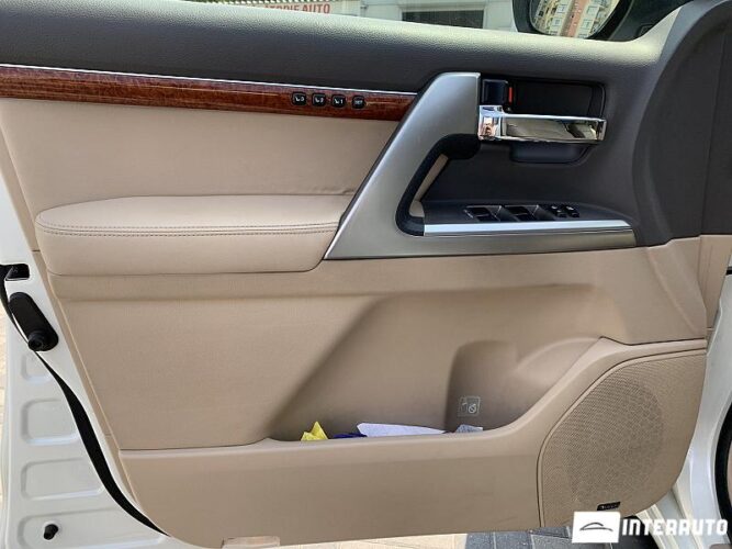 toyota Land Cruiser 2013