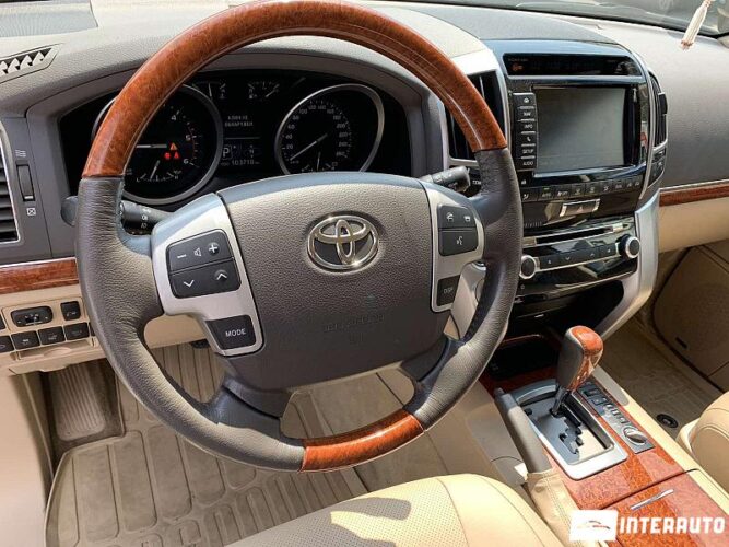 toyota Land Cruiser 2013