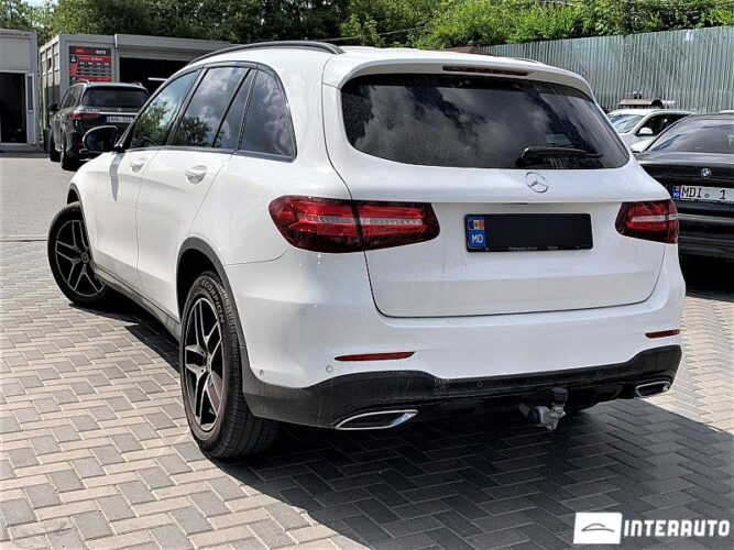 Mercedes GLC 220d 32 mercedes GLC 220d 2019