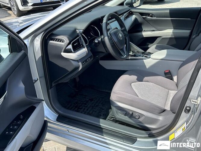 Toyota Camry 33 toyota Camry 2020