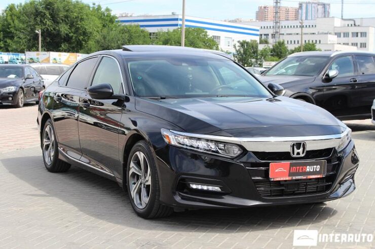 Honda Accord 2018 doar la InterAuto
