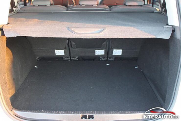 renault Grand Scenic 2013