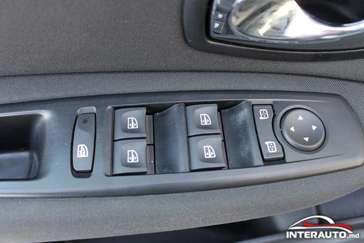 renault Grand Scenic 2013