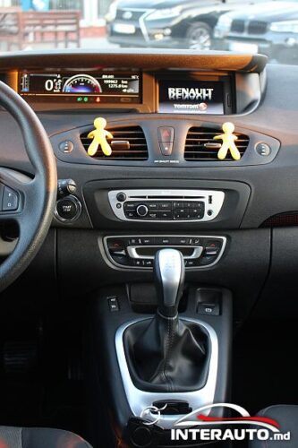 renault Grand Scenic 2013