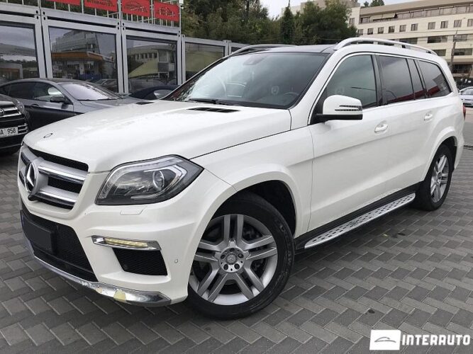 Mercedes GL 350 2015 doar la InterAuto