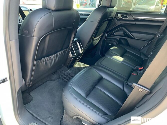 Porsche Cayenne 48 porsche Cayenne 2016