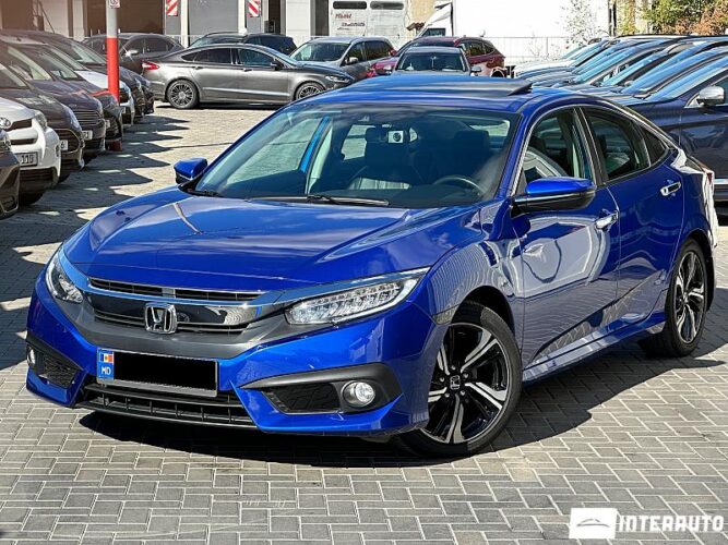 Honda Civic 2016 doar la InterAuto