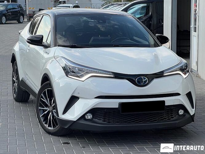 Toyota C-HR 2018 doar la InterAuto