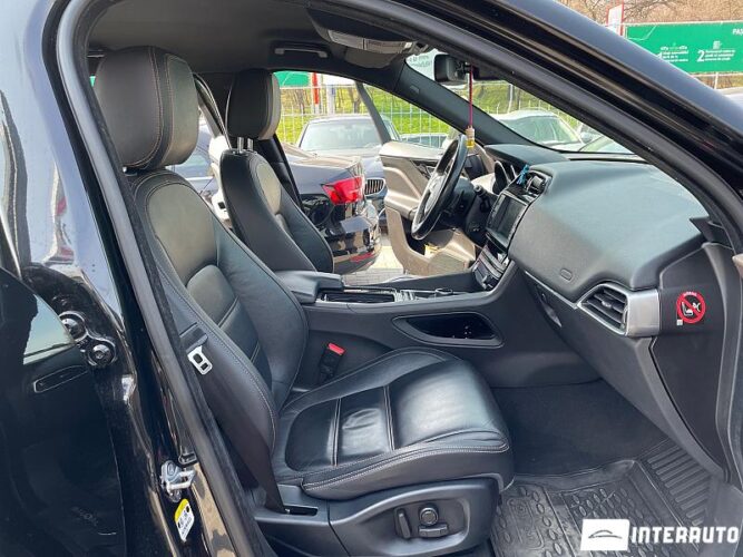 Jaguar F-Pace 38 jaguar F-Pace 2016