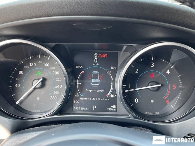 Jaguar F-Pace 42 jaguar F-Pace 2016