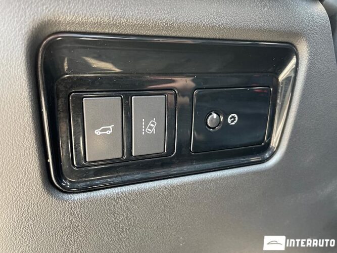 Jaguar F-Pace 47 jaguar F-Pace 2016