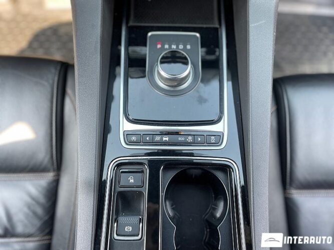 Jaguar F-Pace 45 jaguar F-Pace 2016