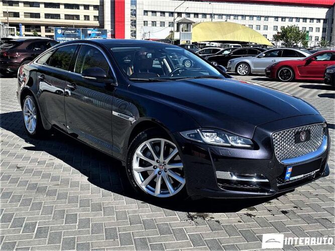 Jaguar XJ 2015 doar la InterAuto