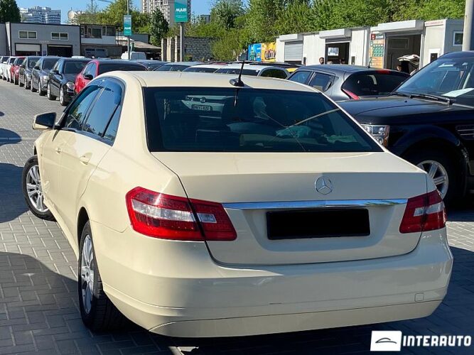 mercedes E 200 2010