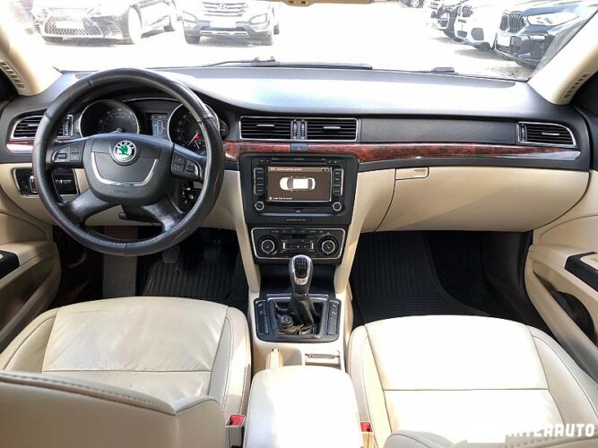 Skoda Superb 37 skoda Superb 2008