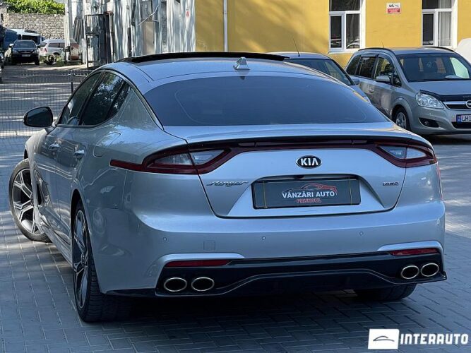kia Stinger 2017