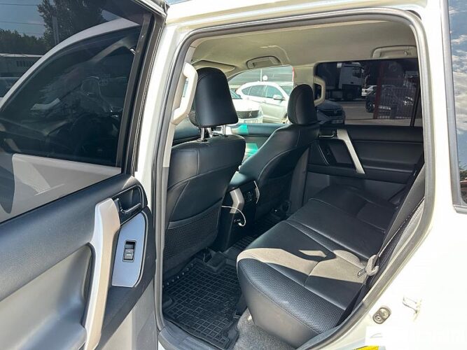 toyota Land Cruiser Prado 2012