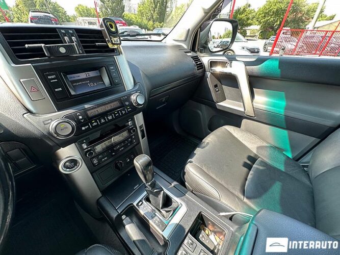 toyota Land Cruiser Prado 2012