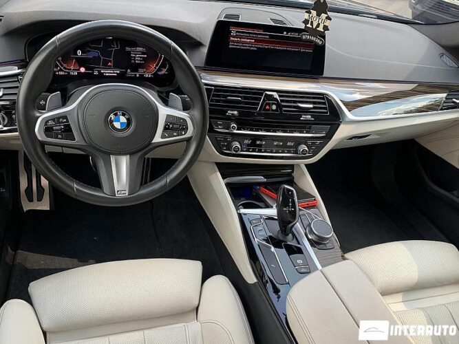 BMW 520 36 bmw 520 2020