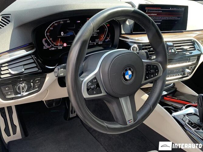 BMW 520 37 bmw 520 2020