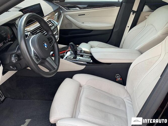 BMW 520 35 bmw 520 2020