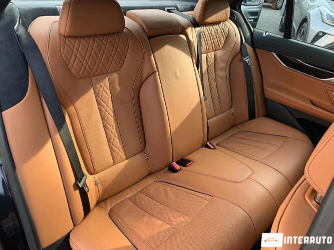 BMW 730 44 bmw 730 2019