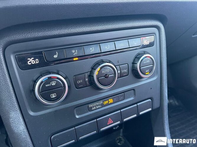 volkswagen Beetle 2012