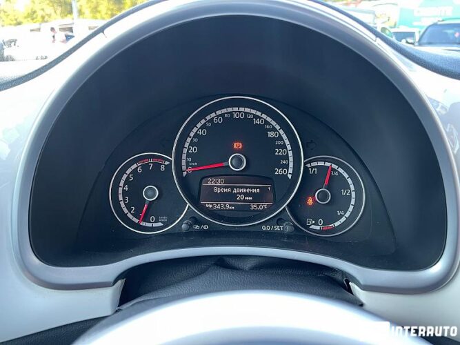 volkswagen Beetle 2012