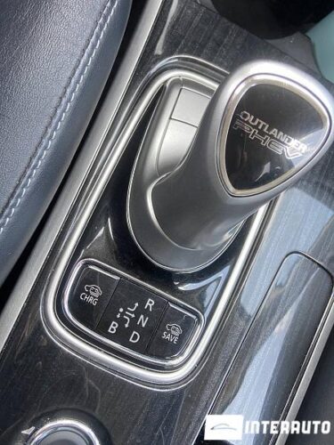 mitsubishi Outlander 2015