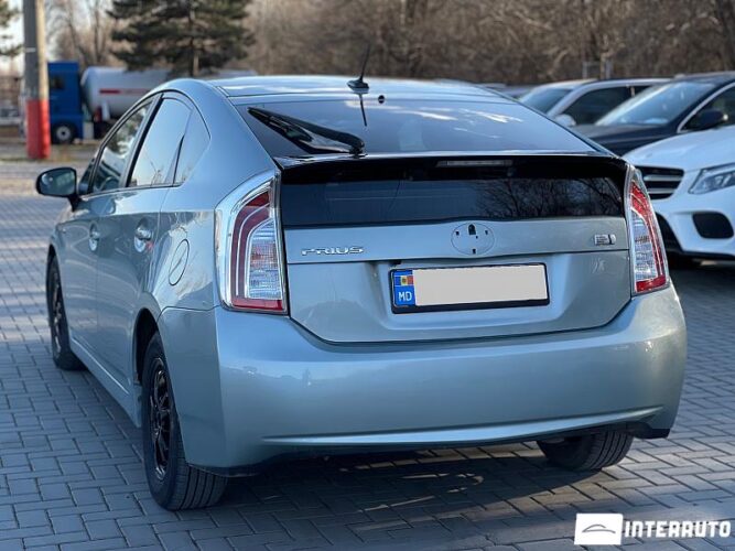 toyota Prius 2015