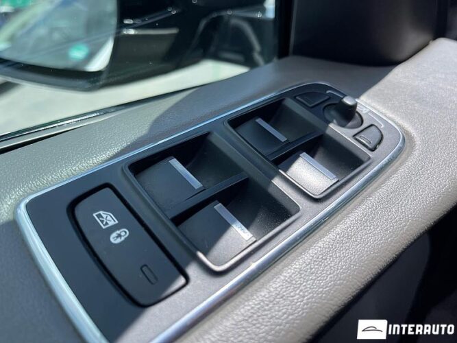 Jaguar F-Pace 46 jaguar F-Pace 2017