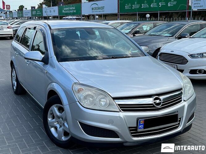Opel Astra 2009 doar la InterAuto