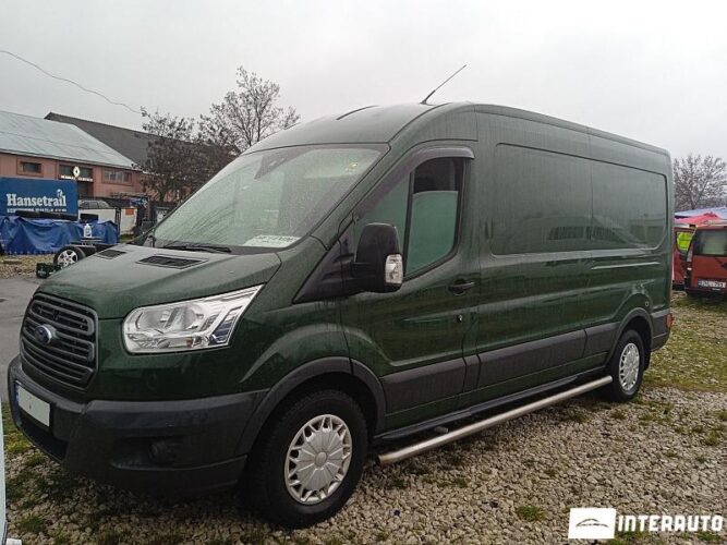 Ford Transit 2015 doar la InterAuto